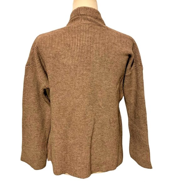 Roffe Accessories Belted Cardigan. New With Tickets. Size One Size Fits Most - Picture 2 of 4